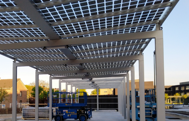 Solar canopy